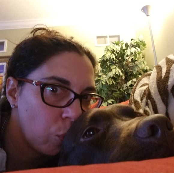 Meet your Posher, Joy - Picture 4 of 6